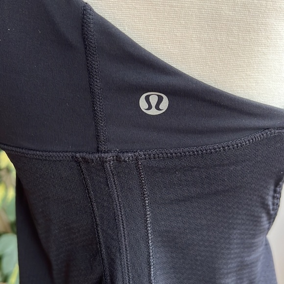 Lululemon top - Picture 5 of 12